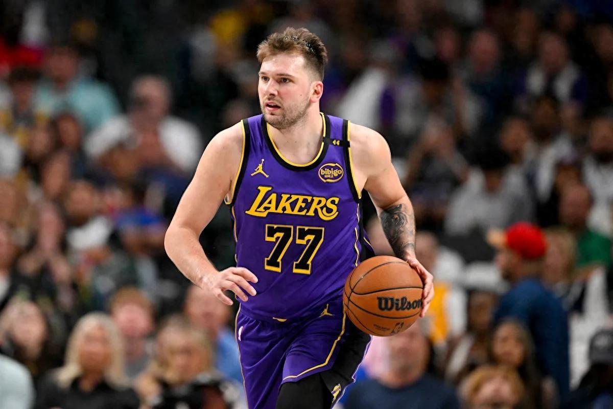 东契奇遭遇二十持续失利，DWG教练压力巨大！